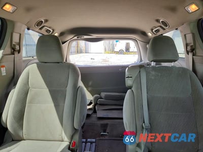 Zdjęcie 10 z 13 samochodu: 2015 TOYOTA SIENNA LE 8-PASSENGER VIN:5TDKK3DCXFS642272 - miniatura