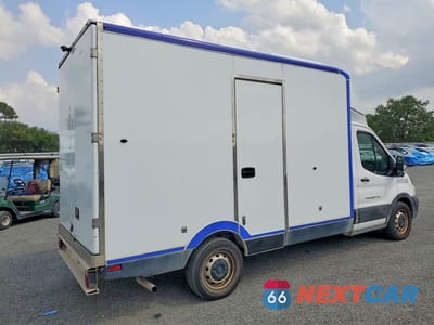 Trzecie zdjęcie samochodu z tyłu: 2021 FORD TRANSIT DELIVERY TRUCK VIN:1FDBW5Z87MKA80044 - miniatura