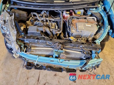Zdjęcie 11 z 12 samochodu: 2012 TOYOTA PRIUS C THREE VIN:JTDKDTB37C1002526 - miniatura