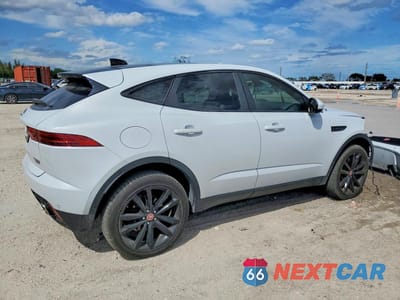Trzecie zdjęcie samochodu z tyłu: 2019 JAGUAR E-PACE SE VIN:SADFP2FX5K1Z45033 - miniatura