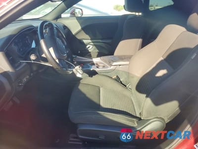 Zdjęcie 7 z 12 samochodu: 2020 DODGE CHALLENGER GT VIN:2C3CDZJG1LH253849 - miniatura