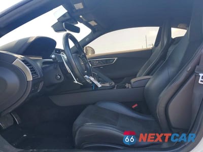 Zdjęcie 7 z 13 samochodu: 2021 JAGUAR F-TYPE VIN:SAJDD1GX6MCK73996 - miniatura