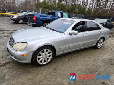 2004 MERCEDES-BENZ S 500 4MATIC WDBNG84J54A427157 - główne zdjęcie licytacji z USA - miniatura