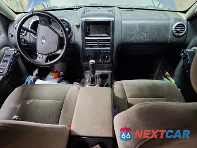 Zdjęcie 8 z 13 samochodu: 2008 FORD EXPLORER XLT VIN:1FMEU73898UB14566 - miniatura