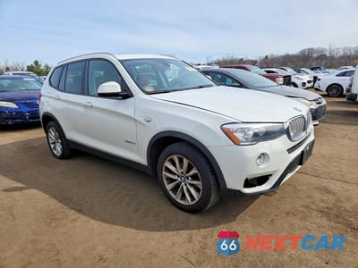 Czwarte zdjęcie samochodu z boku: 2016 BMW X3 XDRIVE28I VIN:5UXWX9C59G0D63989 - miniatura