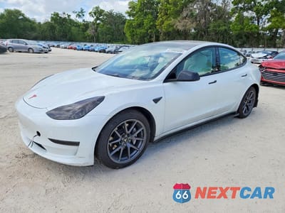 2022 TESLA MODEL 3 5YJ3E1EB9NF231244 - główne zdjęcie licytacji z USA - miniatura