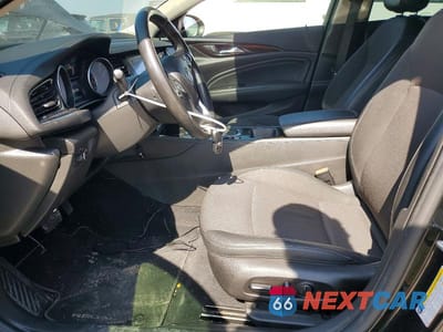 Zdjęcie 7 z 11 samochodu: 2018 BUICK REGAL PREFERRED II VIN:W04GM6SXXJ1137999 - miniatura