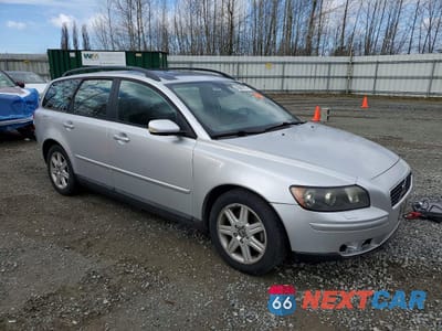 Czwarte zdjęcie samochodu z boku: 2006 VOLVO V50 2.4I VIN:YV1MW382862200686 - miniatura