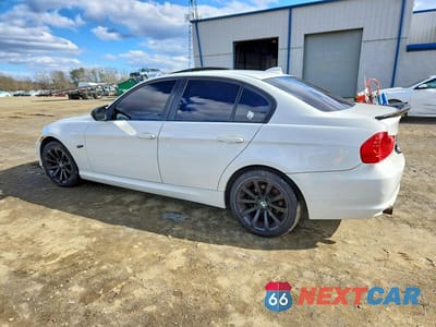 Drugie zdjęcie samochodu z przodu: 2011 BMW 328 XI SULEV VIN:WBAPK5C58BA993741 - miniatura