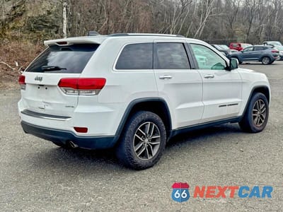 Czwarte zdjęcie samochodu z boku: 2017 JEEP GRAND CHEROKEE LIMITED VIN:1C4RJFBGXHC749237 - miniatura