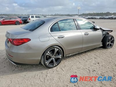 Trzecie zdjęcie samochodu z tyłu: 2023 MERCEDES-BENZ C 300 VIN:W1KAF4GB1PR076954 - miniatura