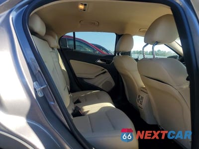 Zdjęcie 10 z 12 samochodu: 2015 MERCEDES-BENZ GLA 250 4MATIC VIN:WDCTG4GB1FJ086262 - miniatura