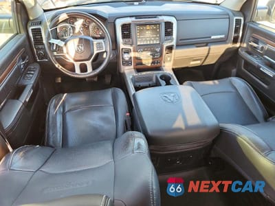 Zdjęcie 8 z 12 samochodu: 2015 RAM 1500 LARAMIE VIN:1C6RR7NT0FS777100 - miniatura