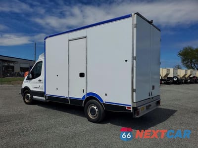 Drugie zdjęcie samochodu z przodu: 2020 FORD TRANSIT REFRIGERATED BOX TRUCK VIN:1FDBW5Z81LKB24943 - miniatura