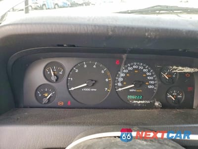 Zdjęcie 9 z 14 samochodu: 2004 JEEP GRAND CHEROKEE LAREDO VIN:1J4GX48S14C204912 - miniatura