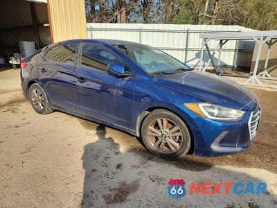 Czwarte zdjęcie samochodu z boku: 2018 HYUNDAI ELANTRA SEL VIN:5NPD84LF3JH333900 - miniatura