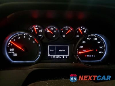 Zdjęcie 9 z 12 samochodu: 2022 CHEVROLET SILVERADO K1500 CUSTOM VIN:1GCPDBEK1NZ582167 - miniatura