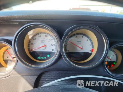 Zdjęcie 9 z 12 samochodu: 2010 DODGE CHALLENGER SE VIN:2B3CJ4DVXAH320562 - miniatura