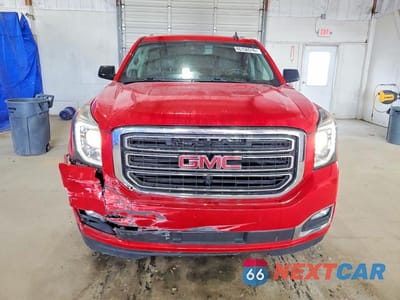 Piąte zdjęcie samochodu w środku: 2017 GMC YUKON XL K1500 SLE VIN:1GKS2FKC3HR388656 - miniatura