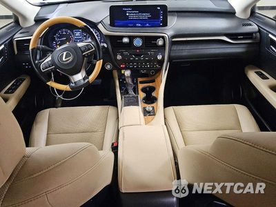 Zdjęcie 8 z 13 samochodu: 2021 LEXUS RX 350L BASE VIN:JTJHZKEA7M2022302 - miniatura