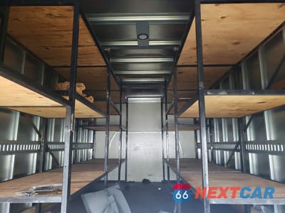 Zdjęcie 10 z 13 samochodu: 2019 FORD E450 BOX TRUCK VIN:1FDXE4FS3KDC04122 - miniatura