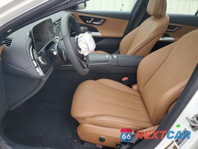 Zdjęcie 7 z 12 samochodu: 2026 MERCEDES-BENZ E 350 4MATIC VIN:W1KLF4HB3TA250748 - miniatura