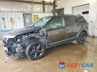2018 DODGE JOURNEY CROSSROAD 3C4PDDGG7JT421893 - główne zdjęcie licytacji z USA - miniatura