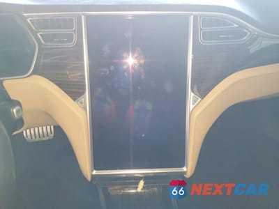 Zdjęcie 9 z 12 samochodu: 2015 TESLA MODEL S P85D VIN:5YJSA4H49FF084026 - miniatura