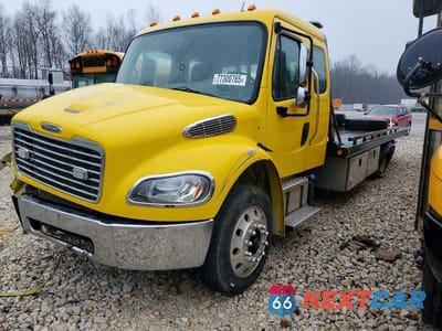 2022 FREIGHTLINER M2 106 MEDIUM DUTY 1FVACWFC1NHNG3034 - główne zdjęcie licytacji z USA - miniatura