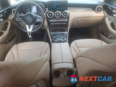 Zdjęcie 8 z 12 samochodu: 2020 MERCEDES-BENZ GLC 300 VIN:WDC0G8DB7LF714807 - miniatura