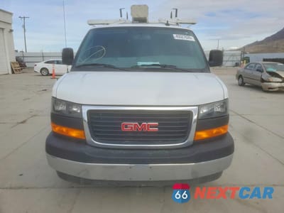 Piąte zdjęcie samochodu w środku: 2025 GMC SAVANA 2500 CARGO UTILITY / SERVICE VAN VIN:1GTW7AF73S1126480 - miniatura