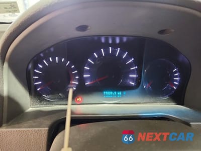 Zdjęcie 9 z 11 samochodu: 2011 FORD FUSION SE VIN:3FAHP0HA1BR255941 - miniatura