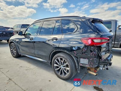 Drugie zdjęcie samochodu z przodu: 2022 BMW X5 XDRIVE45E VIN:5UXTA6C05N9K71260 - miniatura