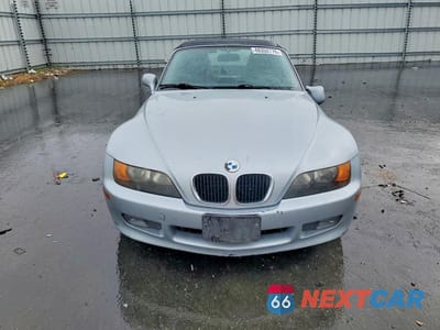 Piąte zdjęcie samochodu w środku: 1998 BMW Z3 1.9 VIN:4USCH7339WLE10157 - miniatura