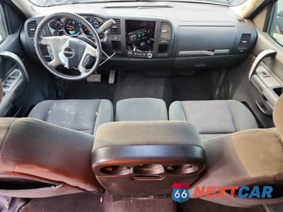 Zdjęcie 8 z 13 samochodu: 2009 GMC SIERRA C1500 SLE VIN:2GTEC290591121331 - miniatura
