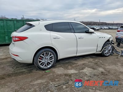 Trzecie zdjęcie samochodu z tyłu: 2020 MASERATI LEVANTE LUXURY VIN:ZN661XUL6LX349257 - miniatura