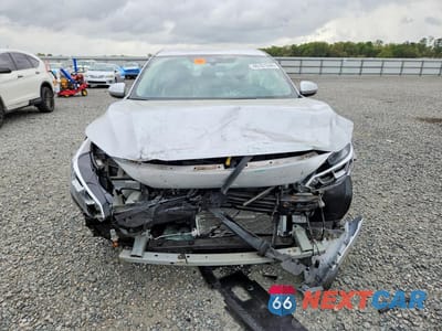 Piąte zdjęcie samochodu w środku: 2022 NISSAN SENTRA SV VIN:3N1AB8CV3NY207521 - miniatura