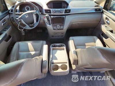 Zdjęcie 8 z 13 samochodu: 2014 HONDA ODYSSEY TOURING VIN:5FNRL5H97EB045573 - miniatura