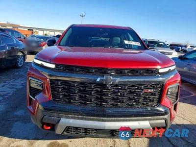 Piąte zdjęcie samochodu w środku: 2025 CHEVROLET TRAVERSE Z71 VIN:1GNEVJRS8SJ297315 - miniatura
