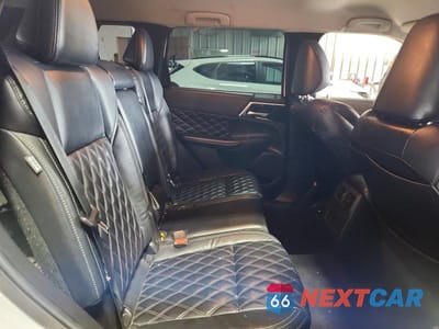 Zdjęcie 11 z 13 samochodu: 2022 MITSUBISHI OUTLANDER SEL VIN:JA4J4VA82NZ070932 - miniatura