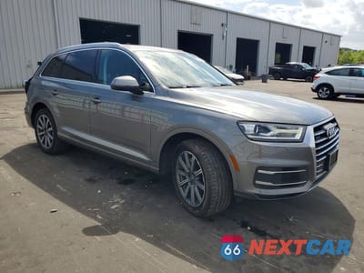 Czwarte zdjęcie samochodu z boku: 2018 AUDI Q7 PREMIUM PLUS VIN:WA1LHAF73JD013409 - miniatura