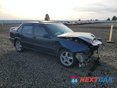 Czwarte zdjęcie samochodu z boku: 2000 VOLVO S70 T5 TURBO VIN:YV1LS53D6Y2634331 - miniatura