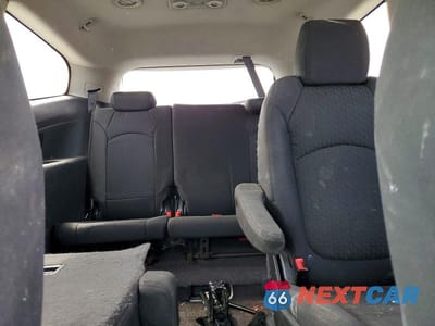 Zdjęcie 10 z 12 samochodu: 2011 CHEVROLET TRAVERSE LT VIN:1GNKRJED2BJ111928 - miniatura