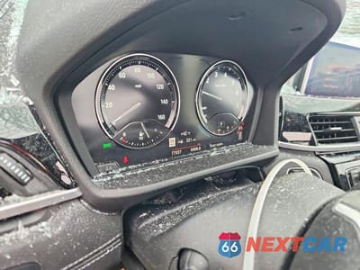 Zdjęcie 9 z 12 samochodu: 2020 BMW X1 XDRIVE28I VIN:WBXJG9C04L5P22386 - miniatura