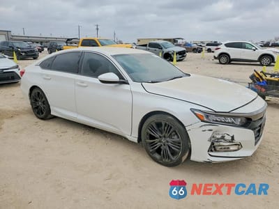 Czwarte zdjęcie samochodu z boku: 2019 HONDA ACCORD SPORT VIN:1HGCV1F39KA168370 - miniatura