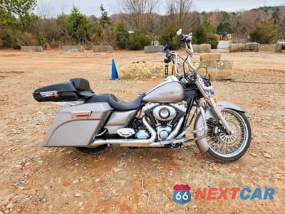 2009 HARLEY DAVIDSON FLHX 1HD1KB4139Y600991 - główne zdjęcie licytacji z USA - miniatura