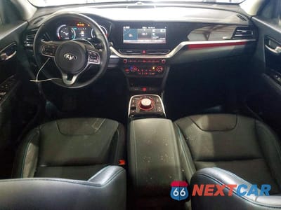 Zdjęcie 8 z 13 samochodu: 2020 KIA NIRO EV EX PREMIUM VIN:KNDCE3LG0L5060702 - miniatura