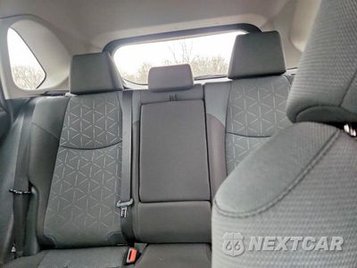 Zdjęcie 10 z 12 samochodu: 2024 TOYOTA RAV4 XLE VIN:2T3P1RFV2RW468730 - miniatura
