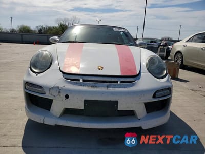 Piąte zdjęcie samochodu w środku: 2005 PORSCHE 911 NEW GENERATION CARRERA VIN:WP0AA29965S717156 - miniatura