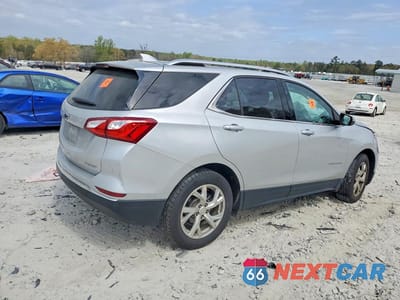 Trzecie zdjęcie samochodu z tyłu: 2020 CHEVROLET EQUINOX PREMIER VIN:3GNAXNEV7LS670084 - miniatura